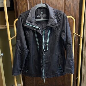 Free Country Women's Jacket two zippers on front and four front pockets